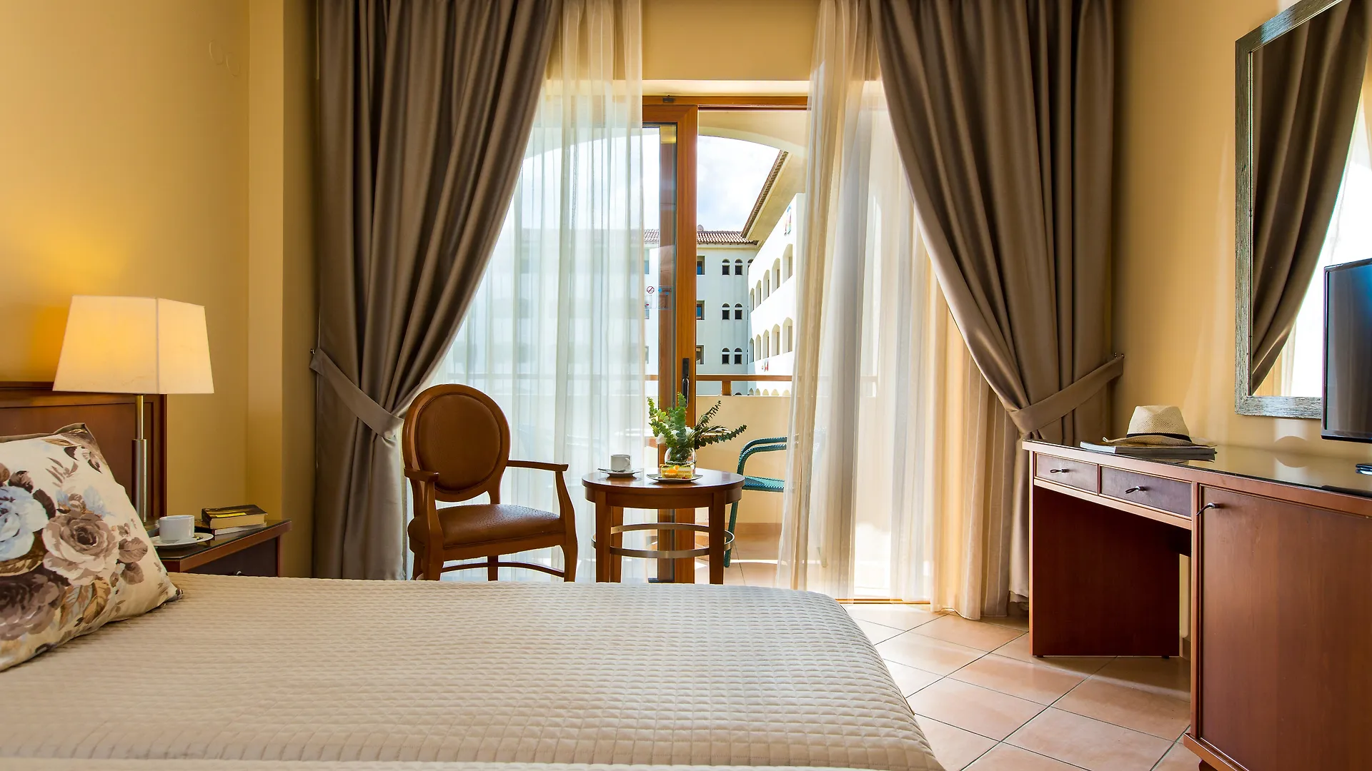 Theartemis Palace Hotel Rethymno