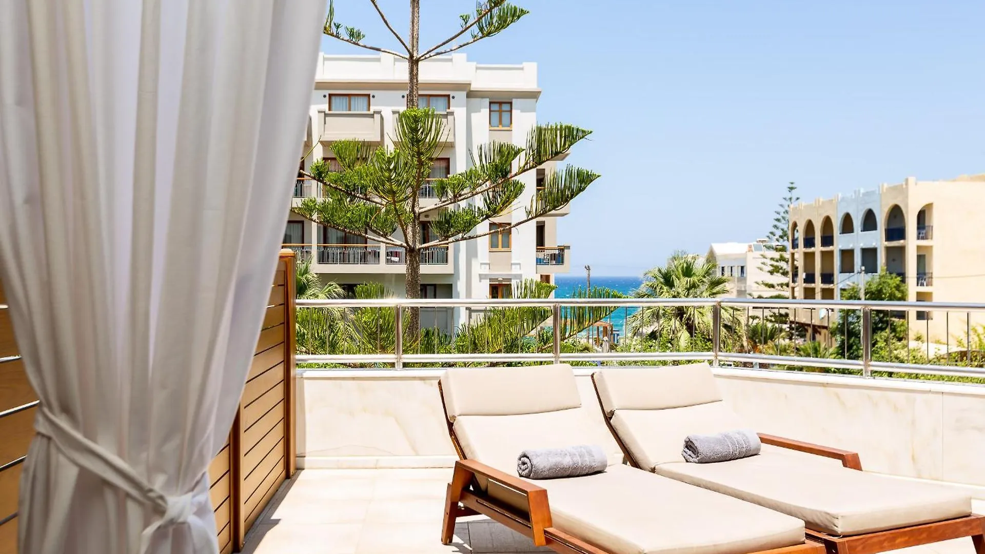 Theartemis Palace Hotel Rethymno 4*,