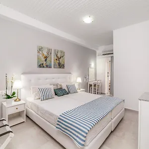 3* Otel Roxani