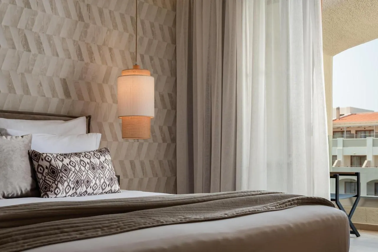 **** Hotel Theartemis Palace Rethymno  Greece
